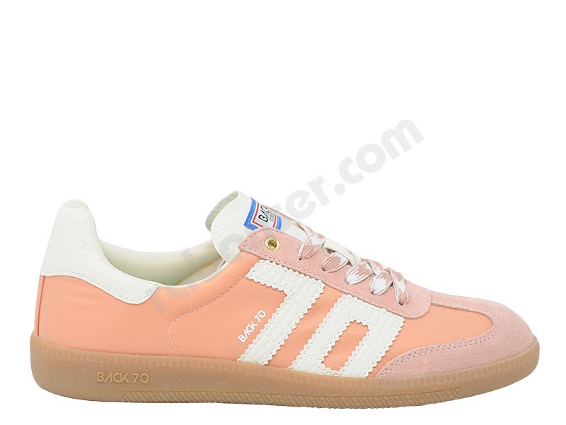 Back 70 Ghost pink milk