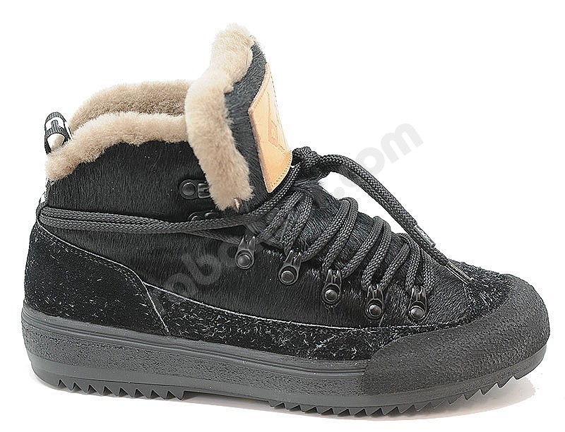 BnG Real Shoes La Yeti black