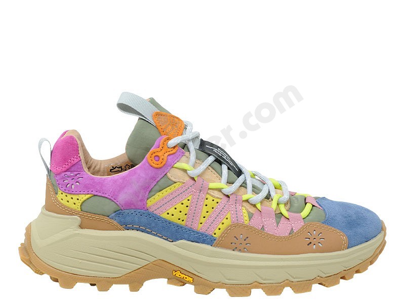 Flower Mountain Iwano Woman taupe celeste pink