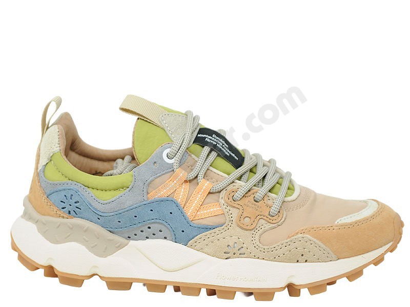 Flower Mountain Yamano 3 Woman golden heart ginger beige