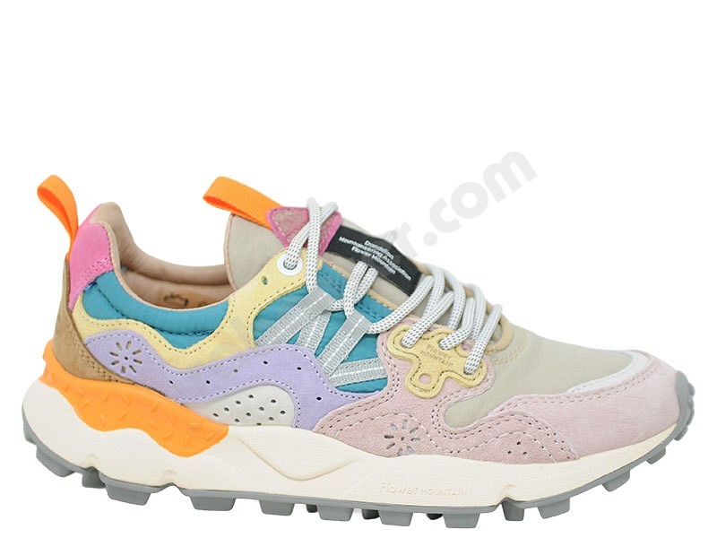 Flower Mountain Yamano 3 Woman hell rosa lilla petrolium