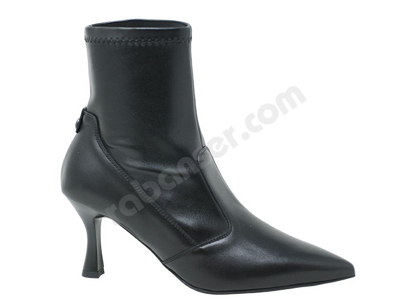 Nero Giardini I410830DE schwarz