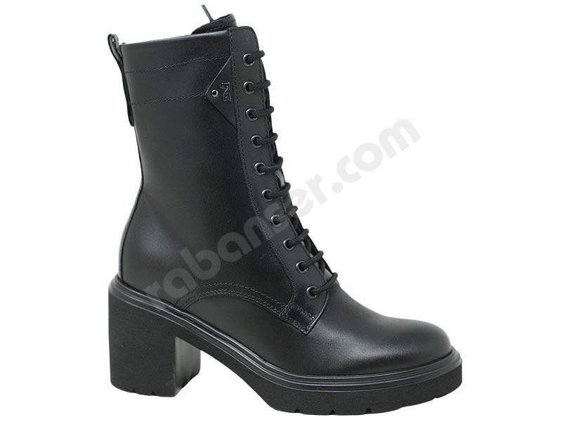 Nero Giardini I618083D black